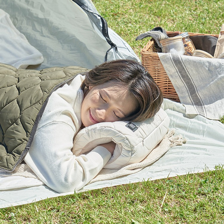 Life on Products LCAWA011 發熱臂枕 (預訂貨品，1月14日送出)